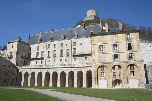 Marie-Laure ATGER – Directrice du Château de la Roche Guyon